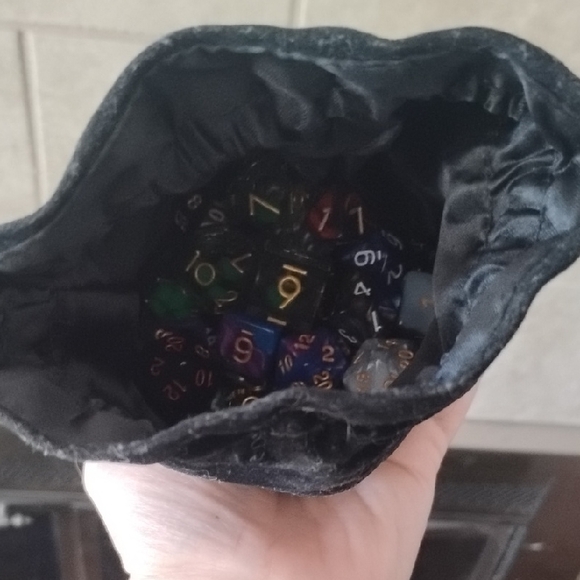 Black Velvet Dice Bag with Multicolored Dice - Picture 1 of 2